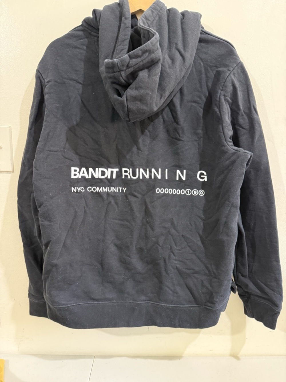 Bandit Men's Black Crewneck Hoodie Sweatshirt - Picture 5 of 6